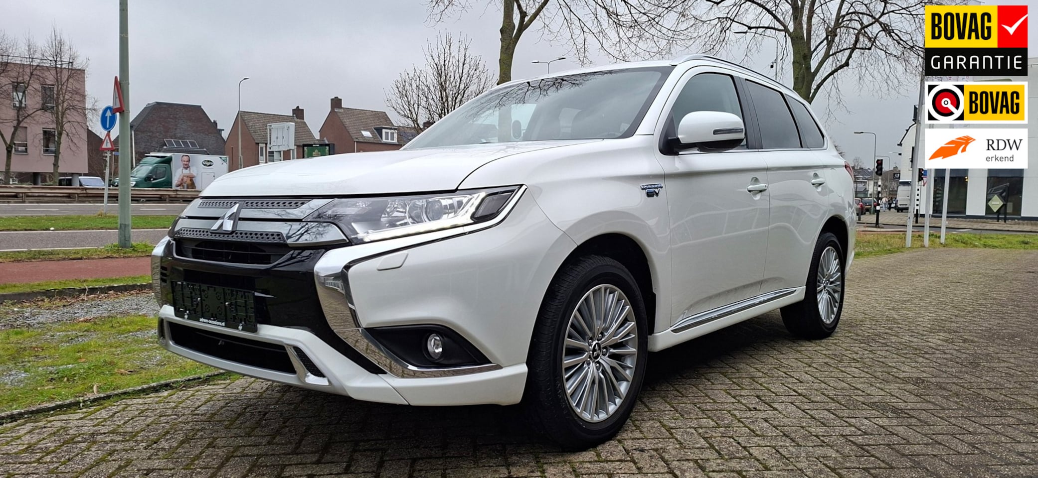Mitsubishi Outlander - 2.4 Intense Special Edition 2.4 Intense Special Edition, volledig onderhouden! - AutoWereld.nl