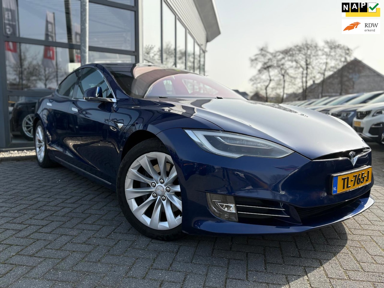 Tesla Model S - 100D AWD Leer|INCL BTW| 1e eig. Full Autopilot| Alcantara dak| Luchtvering| Panoramadak| I - AutoWereld.nl