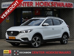 MG ZS - EV Electric 143pk/45kWh Luxury | Panoramadak | Carplay | Stoelverwarming |