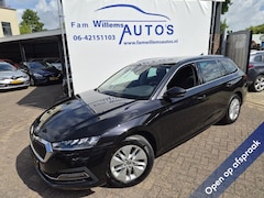 Skoda Octavia Combi - 1.0 eTSI Bns Edition Nap NL