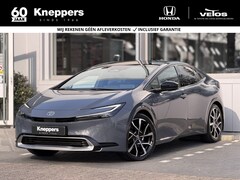 Toyota Prius - 2.0 Plug-in Executive | GEEN AFLEVERKOSTEN | Panoramadak, Elektrische achterklep, Dodehoek