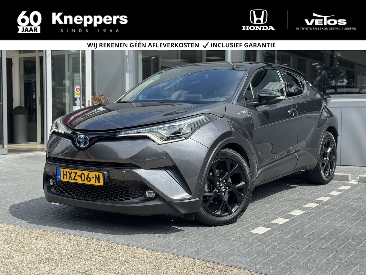 Toyota C-HR - 1.8 Hybrid Executive Bi-Tone | GEEN AFLEVERKOSTEN | JBL Audiosysteem, Parkeersensoren, Al - AutoWereld.nl