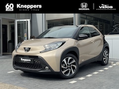 Toyota Aygo X - 1.0 VVT-i Pulse Apple/Android, Cruise control, Lichtmetalen velgen 17", Voorstoelen verwar
