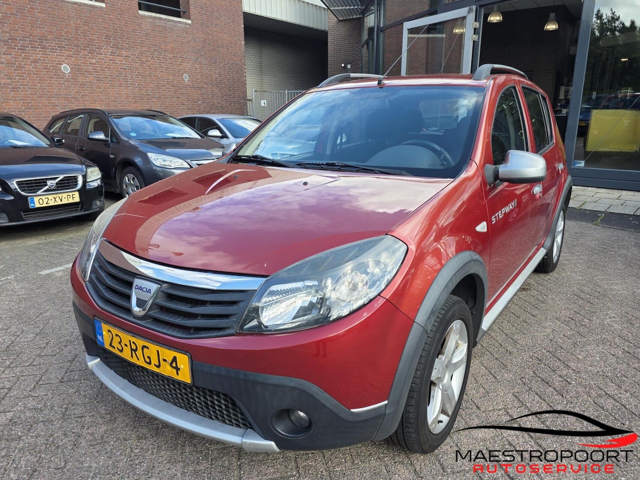 Dacia Sandero Stepway - 1.6 - AutoWereld.nl