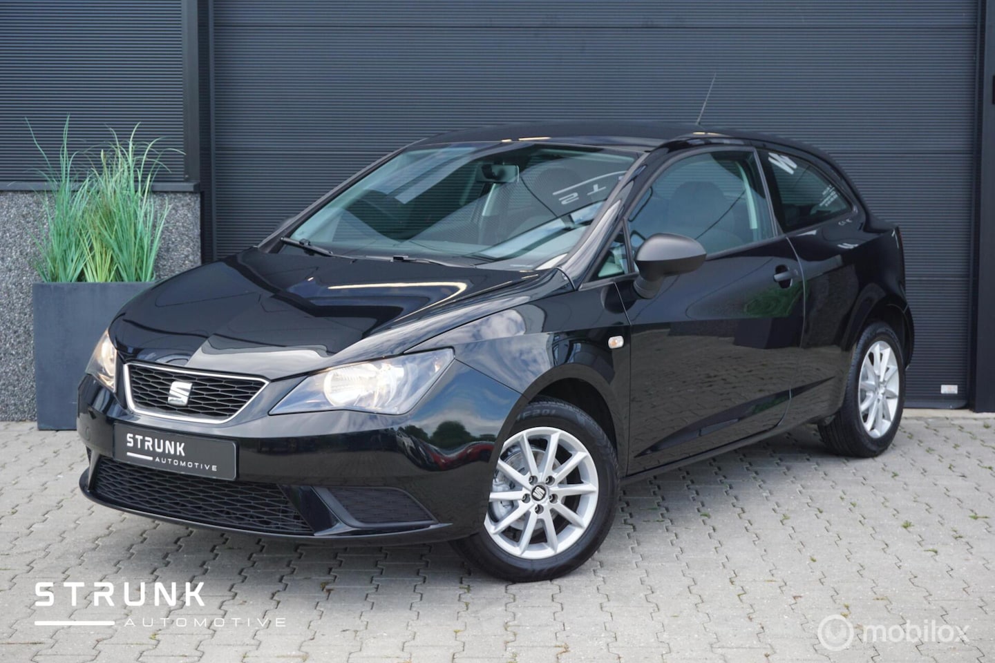 SEAT Ibiza - 1.2 Reference Airco Centr vergr LMV 15 inch - AutoWereld.nl
