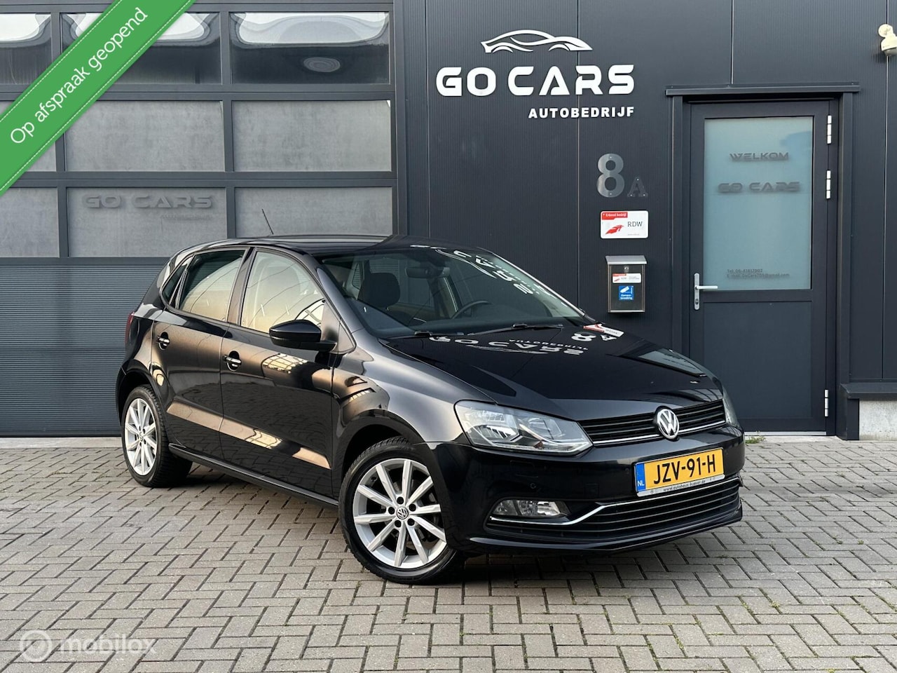 Volkswagen Polo - 1.2 TSI Highline Automaat/CarPlay/Cam/Navi - AutoWereld.nl