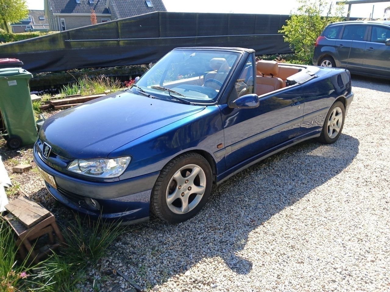 Peugeot 306 Cabriolet - 2.0-16V Roland garros uitvoering - AutoWereld.nl
