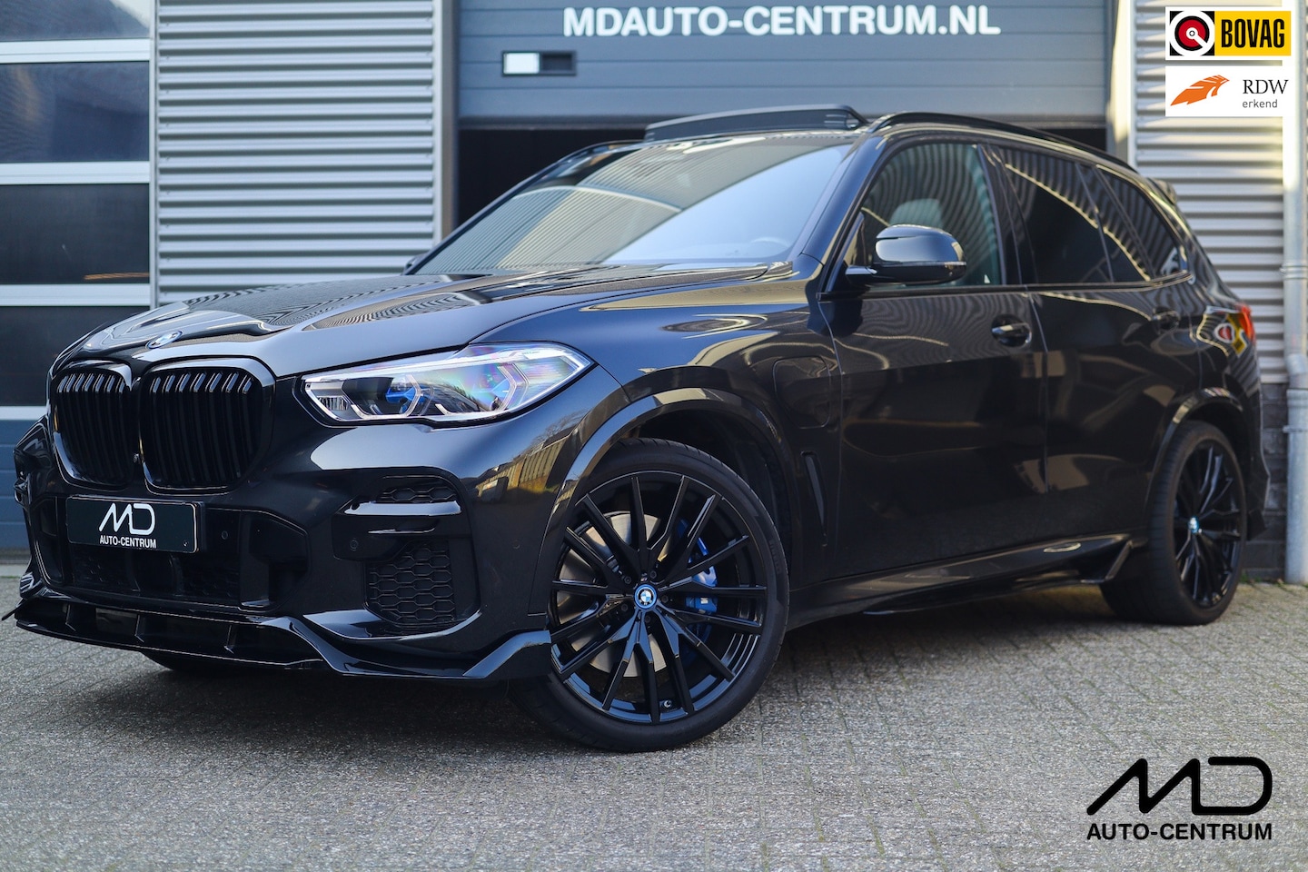 BMW X5 - XDrive45e M-Sport| Pano| B&W| Massage| 360 camera - AutoWereld.nl