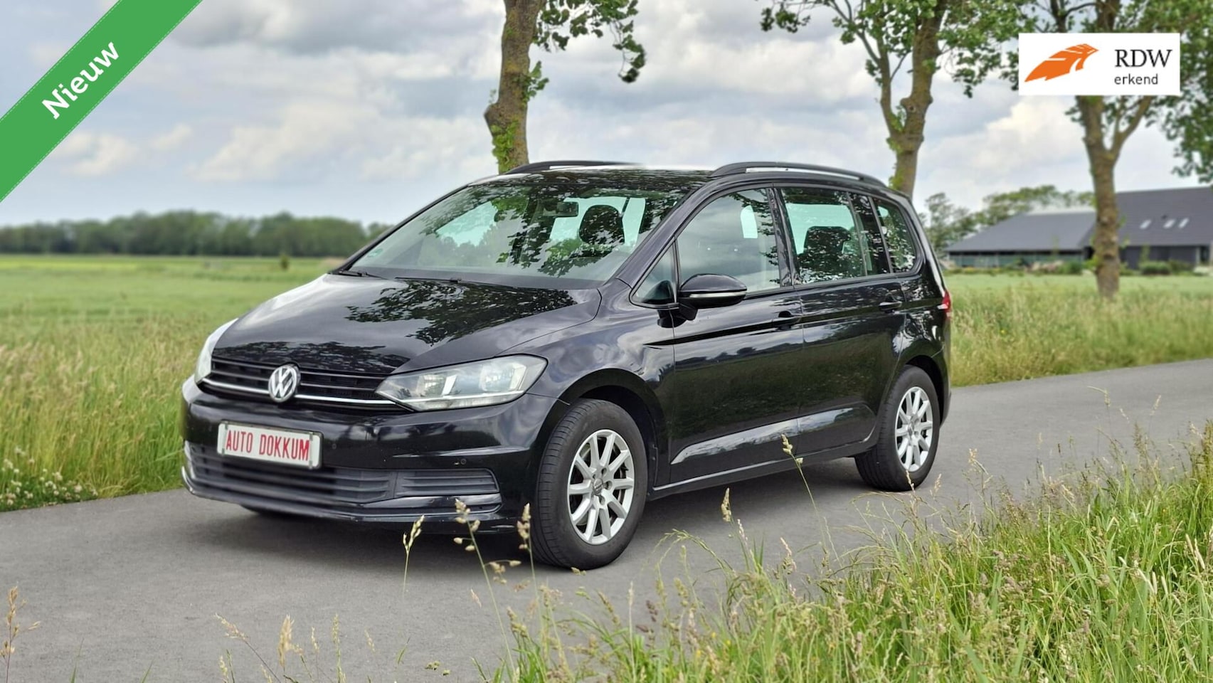 Volkswagen Touran - 1.2 TSI Trendline 1.2 TSI Trendline, 5 persoons❗ - AutoWereld.nl