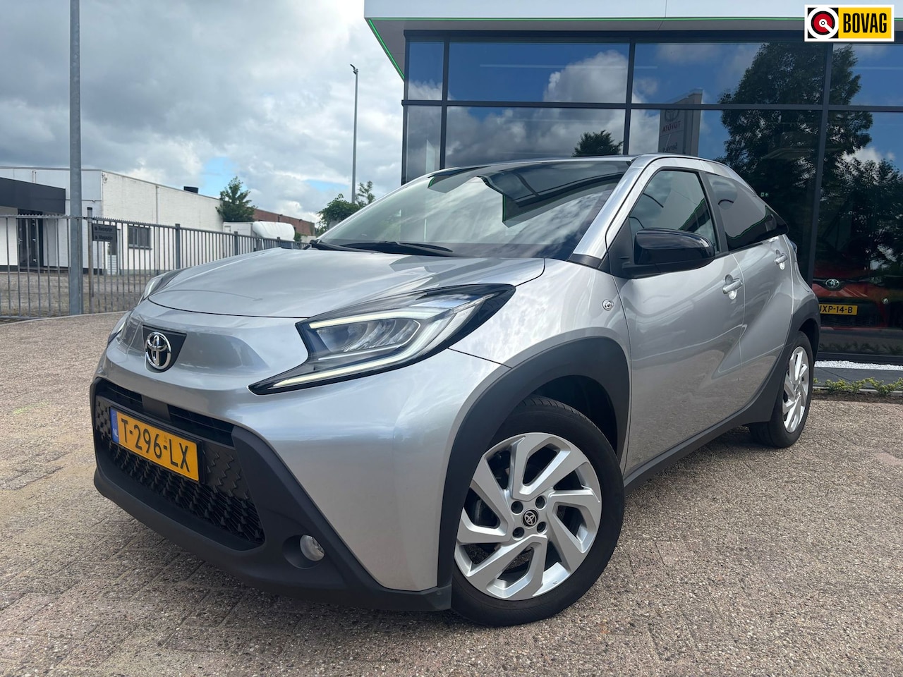 Toyota Aygo X - 1.0 VVT-i MT Pulse|LED|Climatronic - AutoWereld.nl