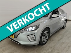 Hyundai IONIQ - EV 38 kWh 136pk Premium Sky | SOH 100% | Schuifdak | Leder | Stuur- en Stoelverwarming | C