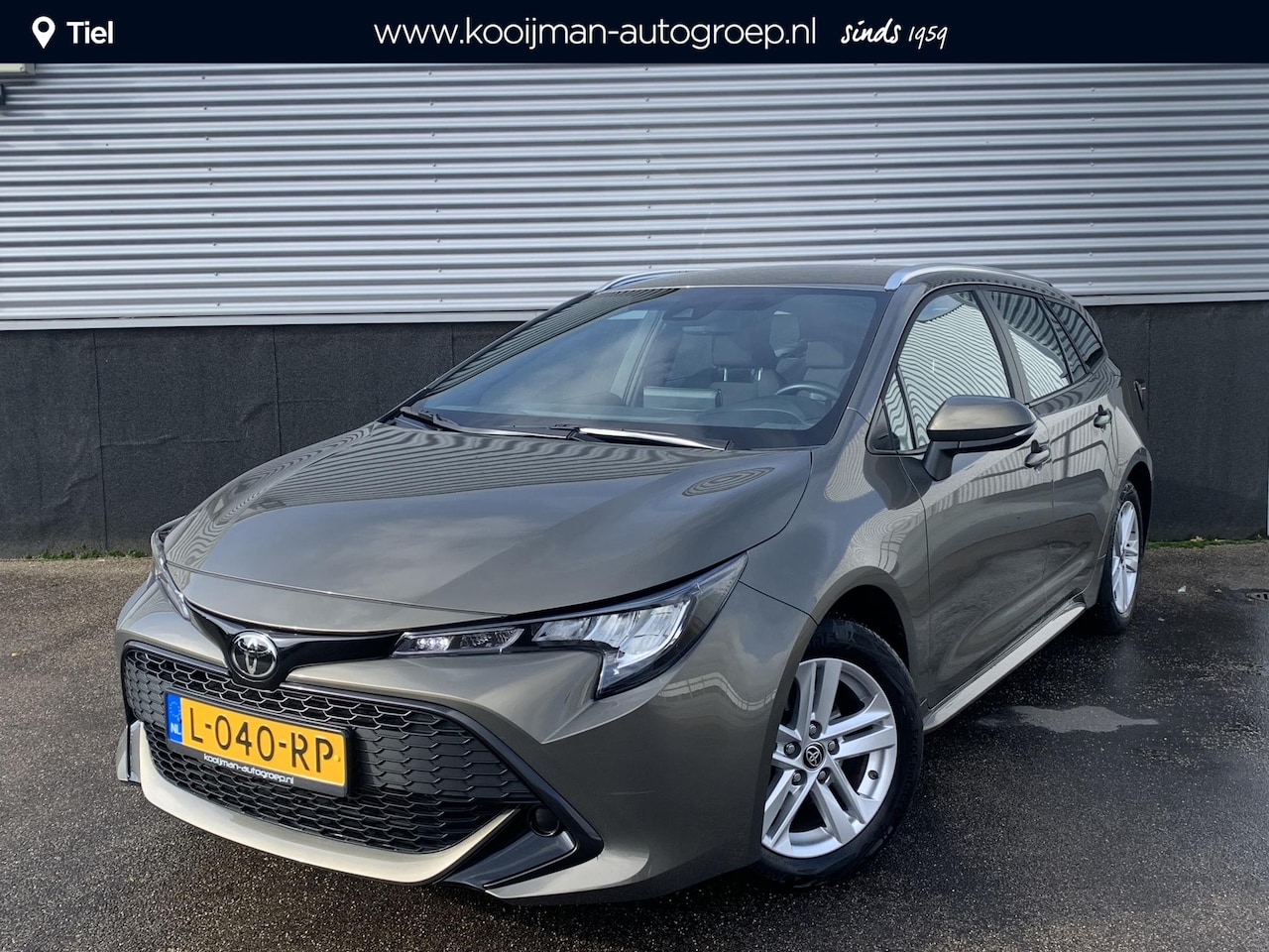 Toyota Corolla Touring Sports - 1.2 Turbo Active Nieuw geleverd, Navigatie, Trekhaak, 1300kg trekgewicht, Apple CarPlay & - AutoWereld.nl