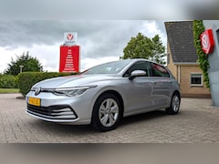 Volkswagen Golf - 1.0 TSI Life Business | Digitaal cockpit | Adapt. cruise | LED en meer
