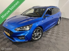 Ford Focus Wagon - 1.0 EcoBoost ST Line Business