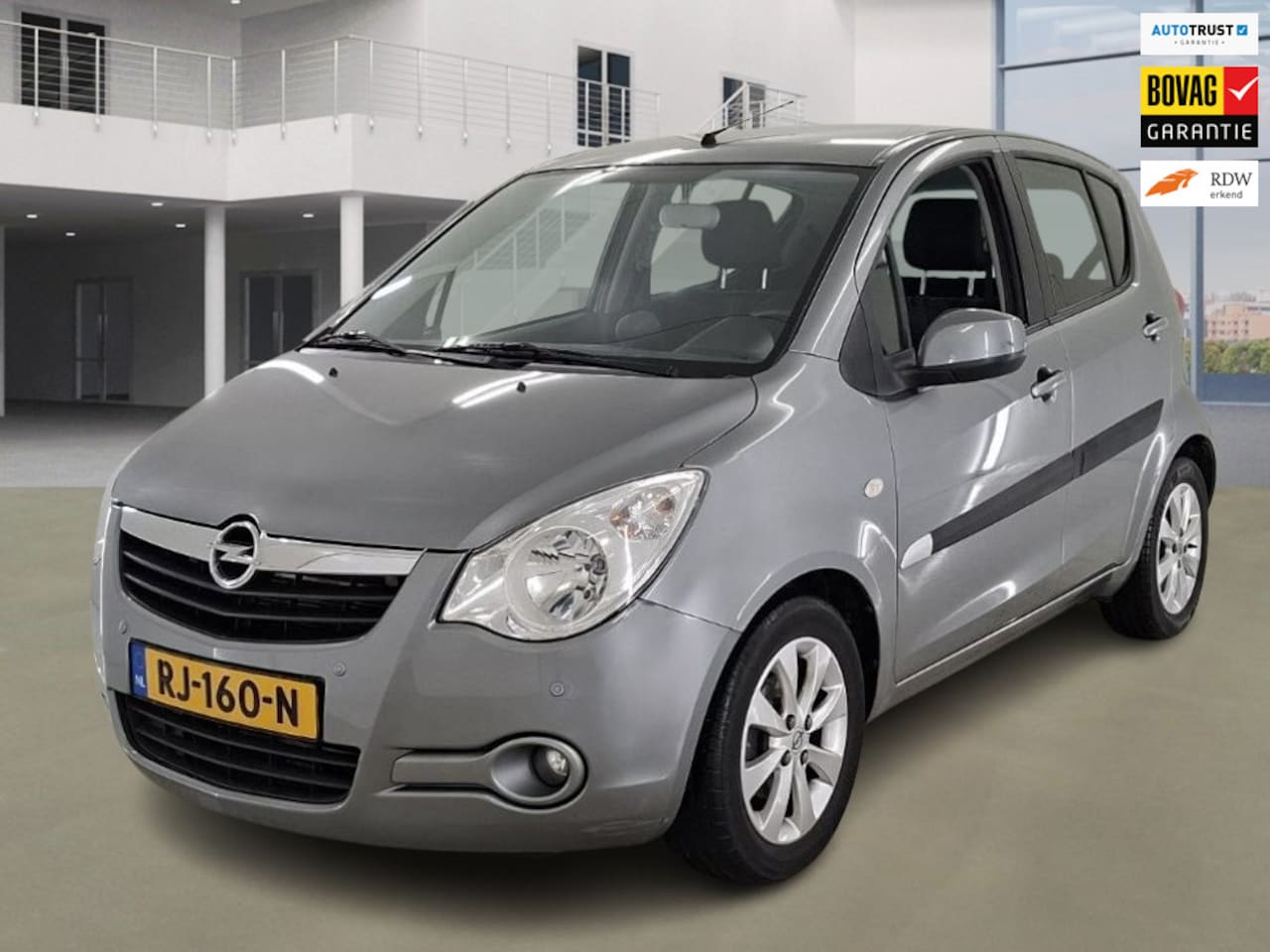 Opel Agila - 1.2 Edition Automaat 1e Eigenaar 61.800 km +NAP NL-auto - AutoWereld.nl
