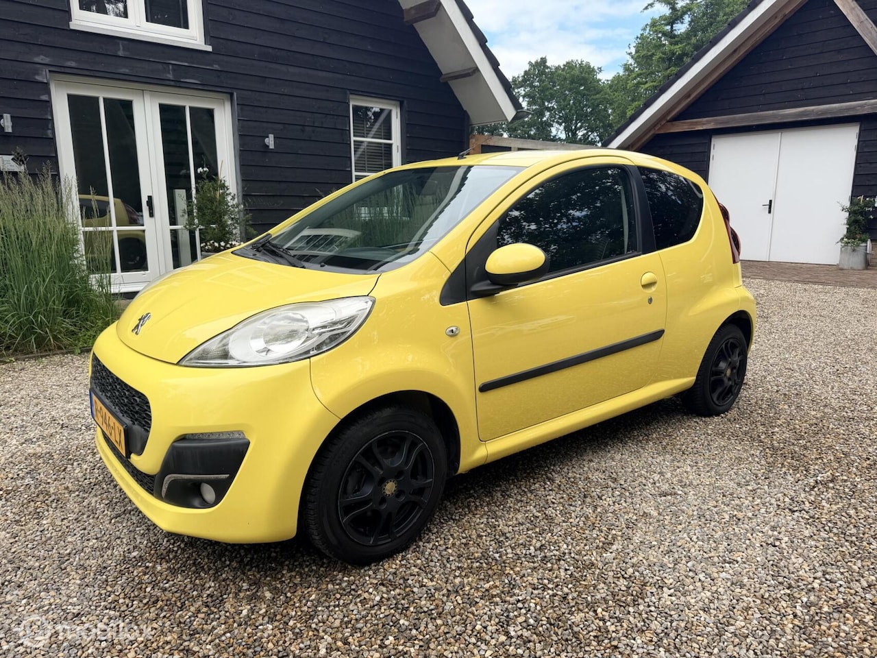 Peugeot 107 - 1.0 Première 1.0 Premiere - AutoWereld.nl