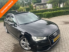 Audi A3 Sportback - 2.0 TDI 3X Sline 150PK Stronic Pano|Stand|Clima