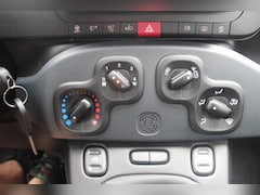 Fiat Panda - 1.0 Hybrid Urban Airco-PDC-DAB-Bluetooth-8700 Km 12 Maanden Bovag Garantie