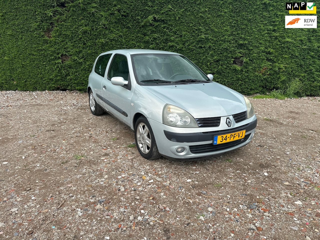 Renault Clio - 1.4-16V Dynamique Luxe 1.4-16V Dynamique Luxe - AutoWereld.nl