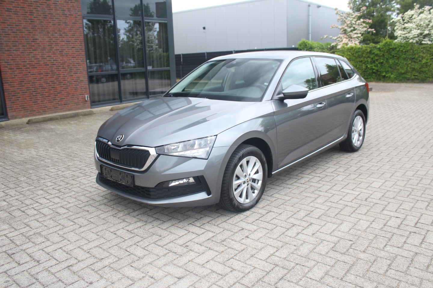 Skoda Scala - 1.0 TSI Ambition DSG Clima-Cruise-Navi-Carplay-Camera 34.000 Km !! - AutoWereld.nl