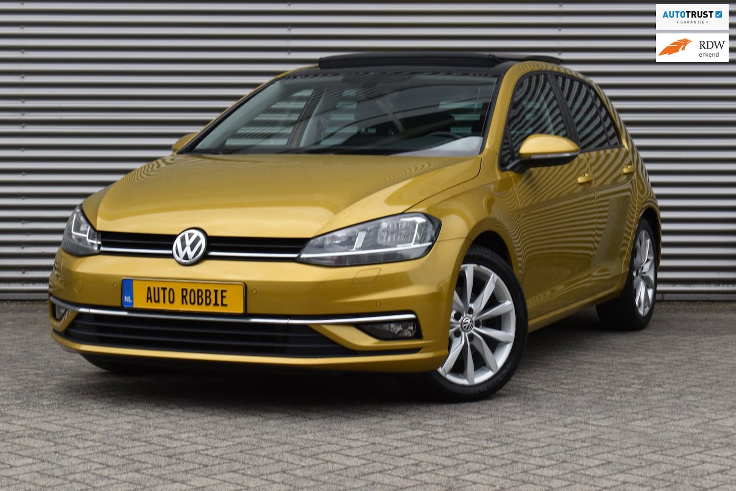 Volkswagen Golf - 1.5 TSI 150-PK DSG, Panorama, Ecc, Cruise, Camera, Lmv. - AutoWereld.nl