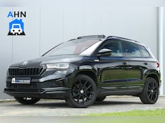 Skoda Karoq - 1.5 TSI / 150 PK / DSG / Sportline / VOL OPTIES / Pano / Black Edition / Virtual Cockpit /
