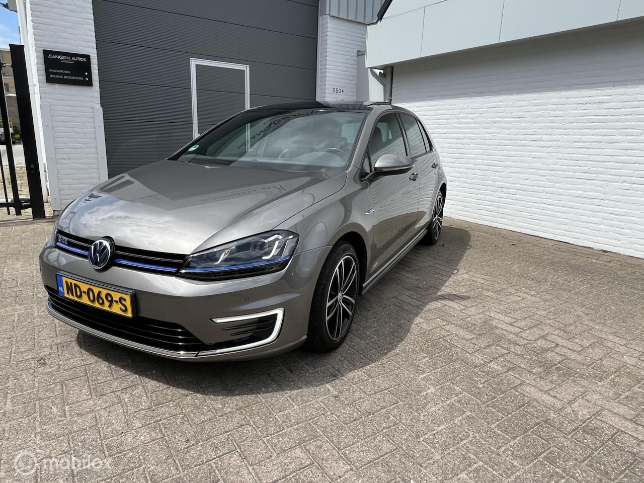 Volkswagen Golf - 1.4 GTE Pano Leder Carplay Nap - AutoWereld.nl