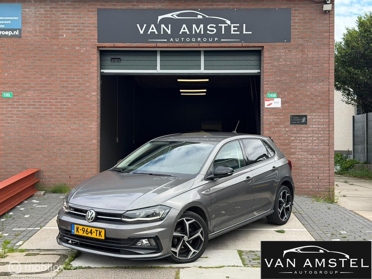 Volkswagen Polo - 1.0 TSI R-Line DSG Automaat | Virtual Cockpit | CarPlay | LED - AutoWereld.nl