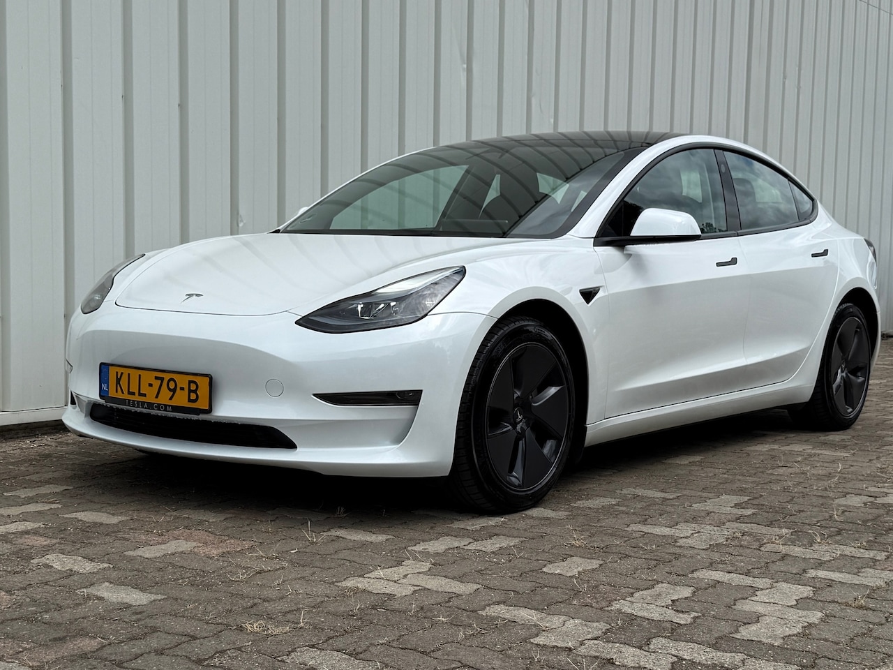 Tesla Model 3 - Long Range RWD Long Range AWD 75 kWh Dual Motor Grok SoH 96% Ryzen - AutoWereld.nl