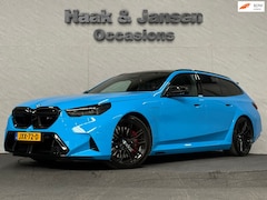 BMW 5-serie Touring - M5 rivierablue Drivers Assist Pro 727PK
