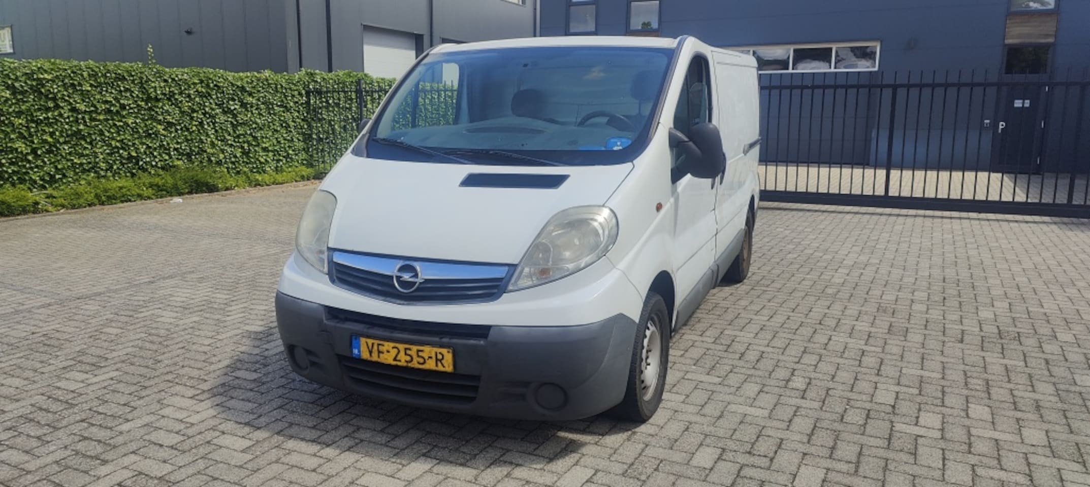 Opel Vivaro - 2.0 CDTI L1H1 2.0 CDTI L1H1 - AutoWereld.nl
