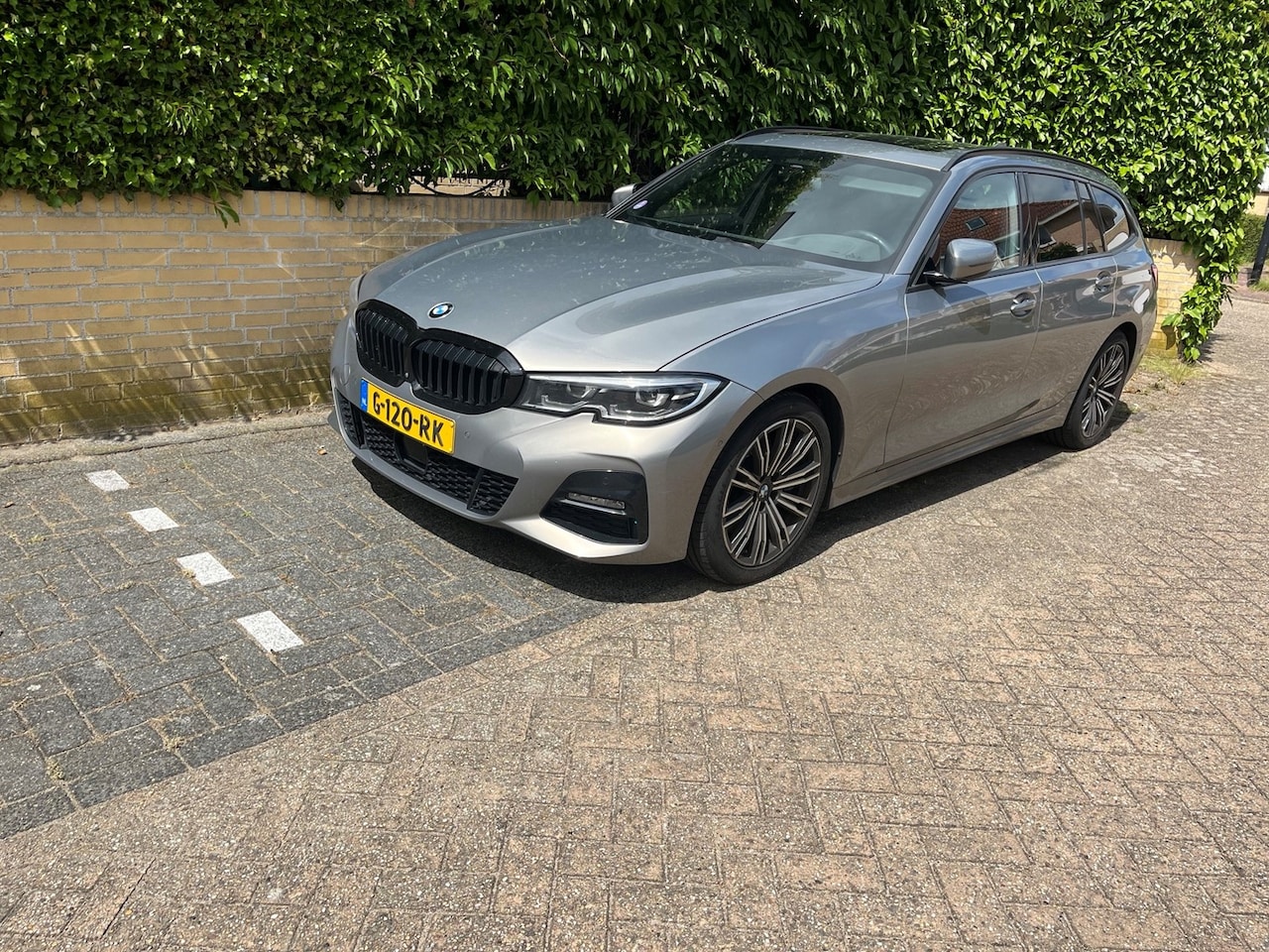 BMW 3-serie Touring - 330i High Executive Edition - AutoWereld.nl