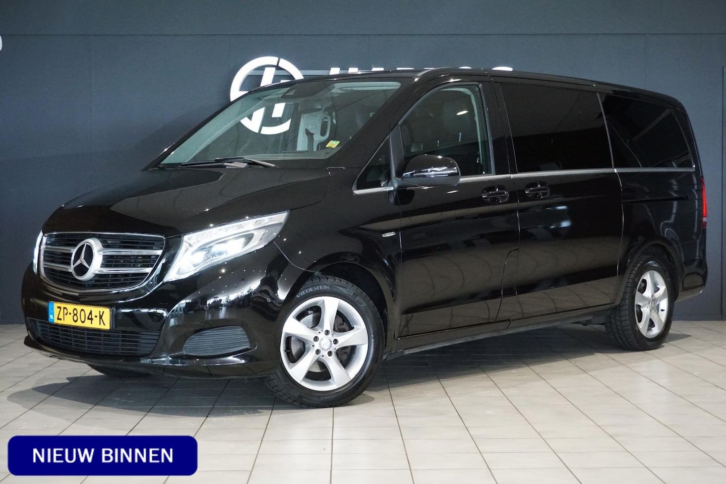 Mercedes-Benz V-klasse - 220d Lang Avantgarde 8 pers + CAMERA / LEDER / DODEHOEK - AutoWereld.nl