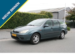 Ford Focus Wagon - 1.6-16V Cool Edition
