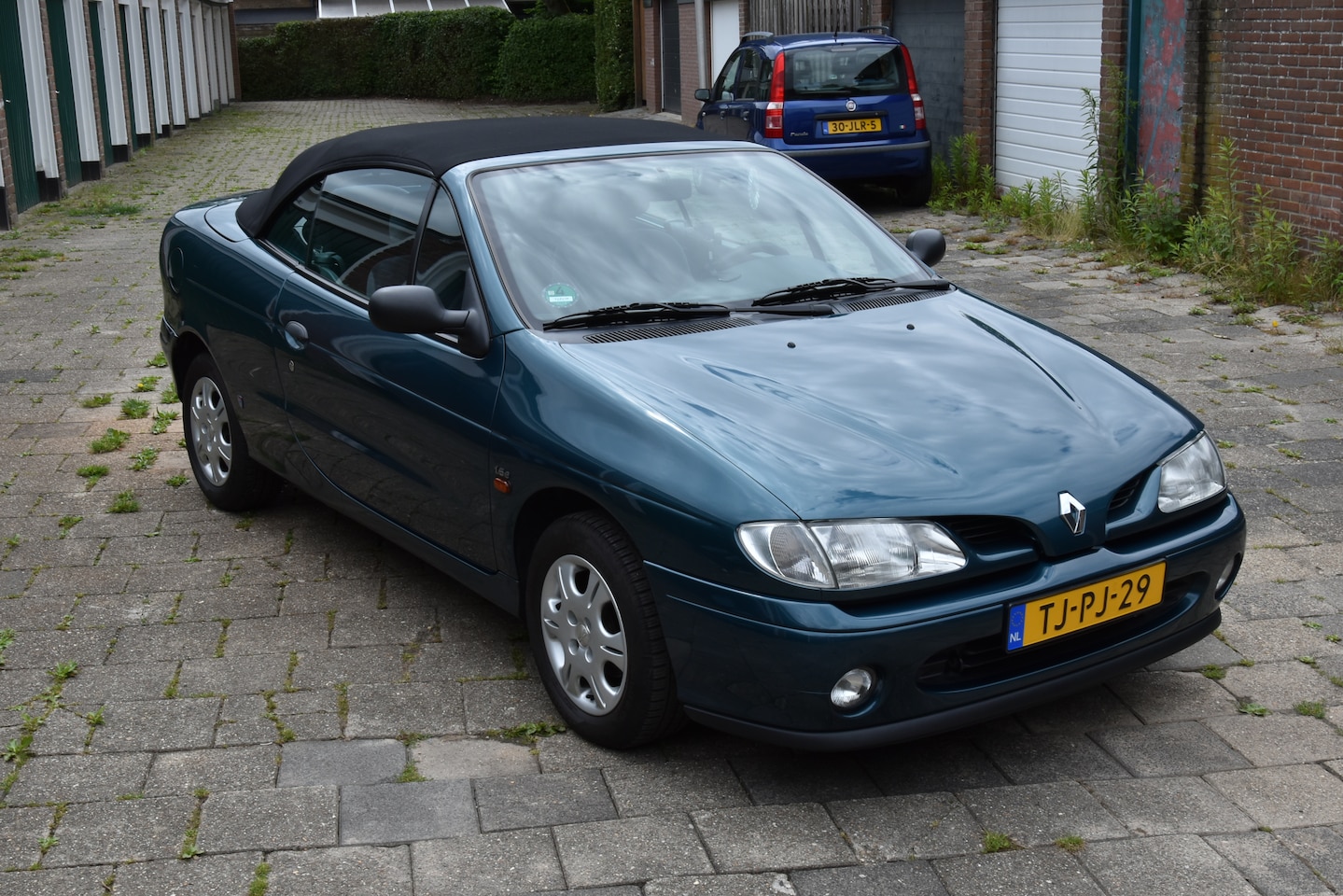 Renault Mégane Cabrio - 1.6e - AutoWereld.nl