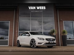 Volvo S60 - 3.0 T6 AWD R-Design | Adaptieve cruise control | Stoelverwarming | Memory | Navigatie | Bl
