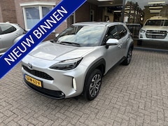 Toyota Yaris Cross - 1.5 Hybrid Executive Limited dodehoekdetectie / stoelverwarming / stuurwielverwarming / pa