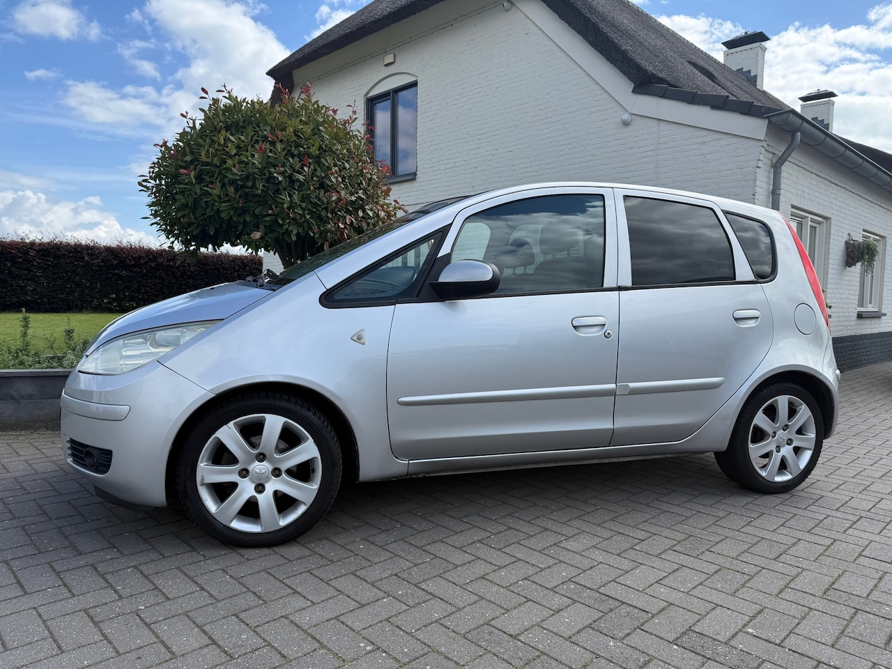 Mitsubishi Colt - 1.3 Invite / Bj: 2007 / Airco / Nieuwe apk! - AutoWereld.nl