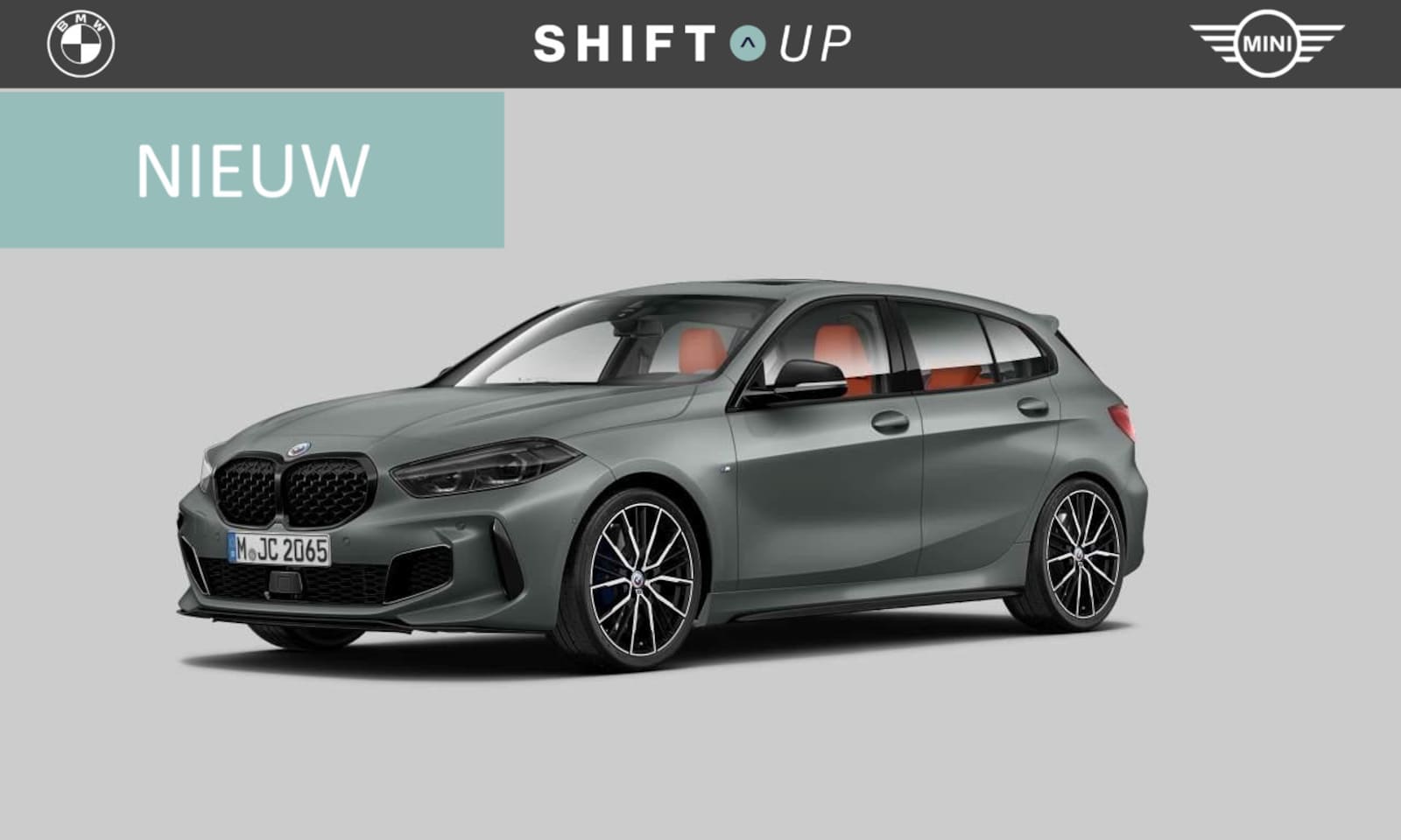 BMW 1-serie - M135i xDrive Panoramadak | Harman Kardon | Head Up | ACC | Stuurverwarming - AutoWereld.nl