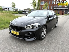 BMW 1-serie - 116i Executive M Sport |VIRTUAL|PANO|LED|CLIMATE