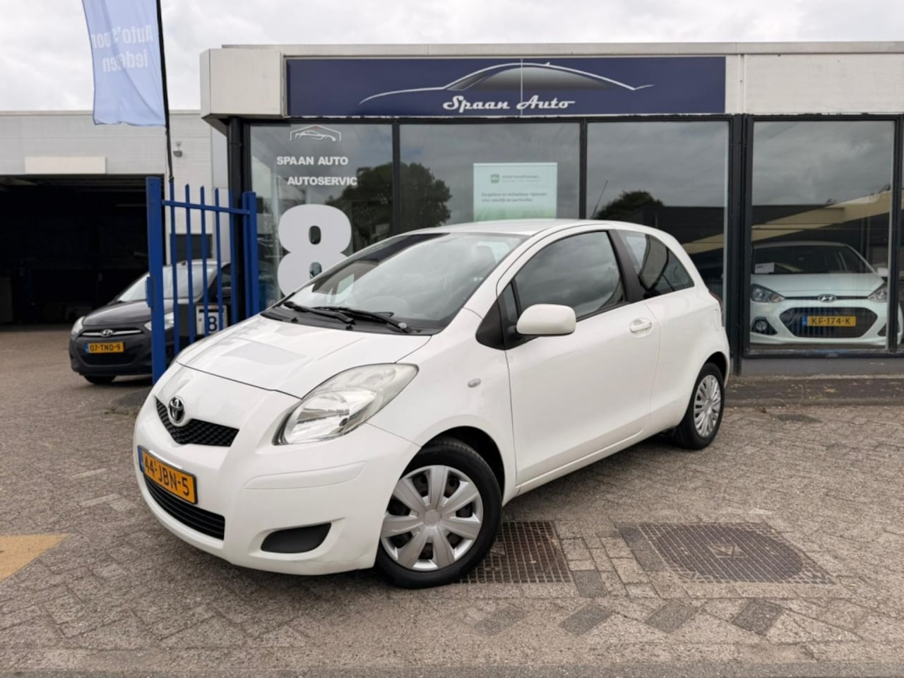 Toyota Yaris - 1.3 VVTi Aspiration | AUTOMAAT | AIRCO | NAVI | - AutoWereld.nl