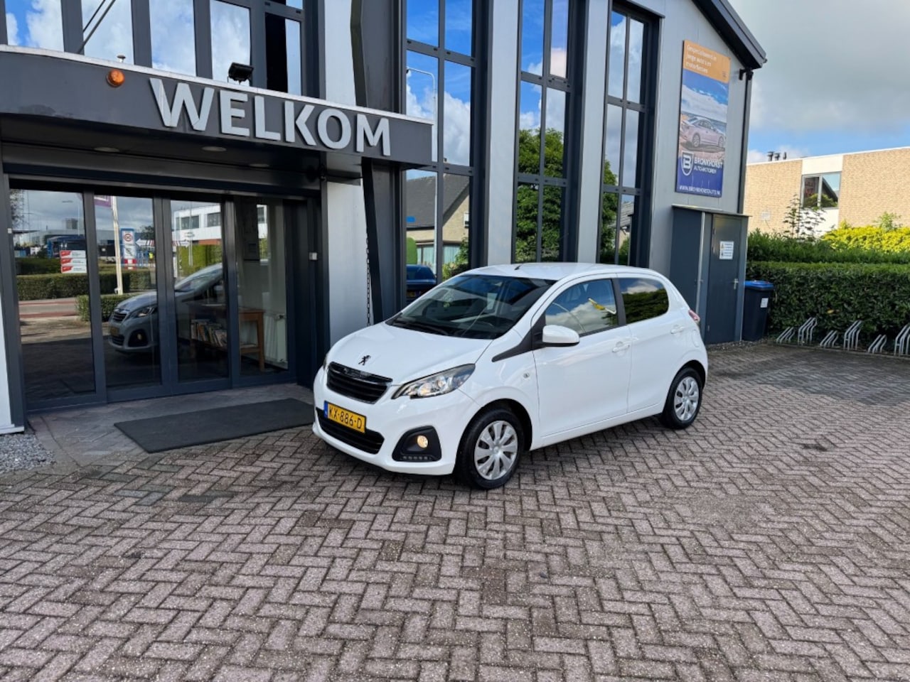 Peugeot 108 - 1.0 VTI Automaat, 5-drs, airco, ESP, elect. ramen, centr. vergr. - AutoWereld.nl