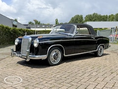 Mercedes-Benz 220 - 220S - ONLINE AUCTION