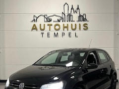 Volkswagen Polo - 1.4-16V Trendline Airco 5Deurs Parkeersensoren Bluetooth Isofix