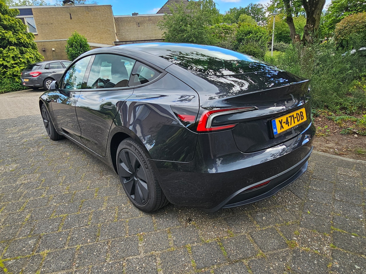 Tesla Model 3 - RWD 60kWh Highland PREMIUM 35k km fabrieksgarantie 1e eigenaar trekhaak - AutoWereld.nl