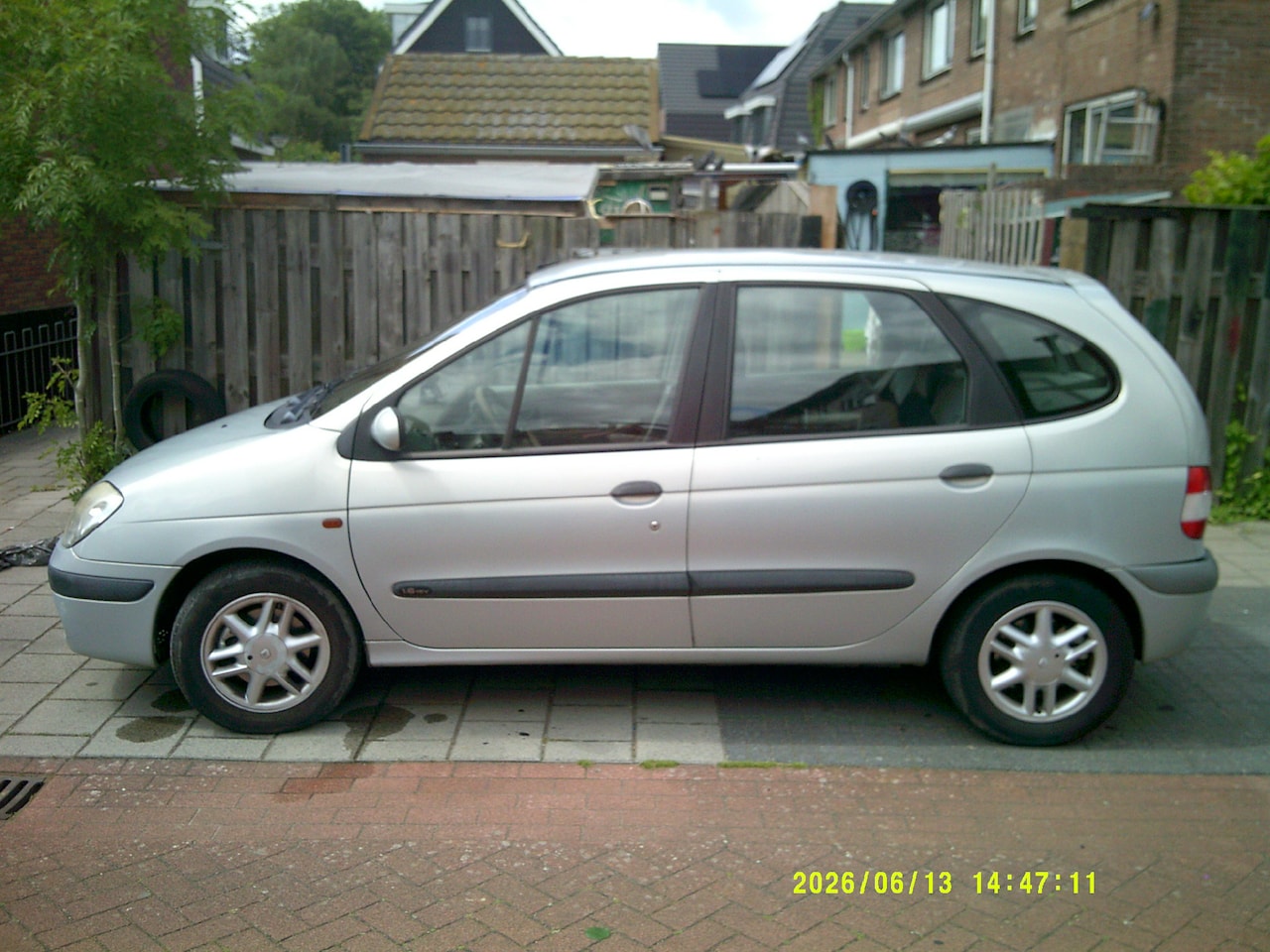 Renault Scénic - 1.6-16V Expression - AutoWereld.nl