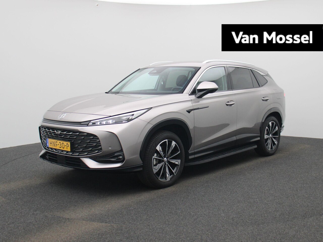 MG HS - 1.5 272pk Aut. Luxury | 1e-Eig. | 100km Electrisch | Navi | CarPlay | 360 Camera | Stoelve - AutoWereld.nl