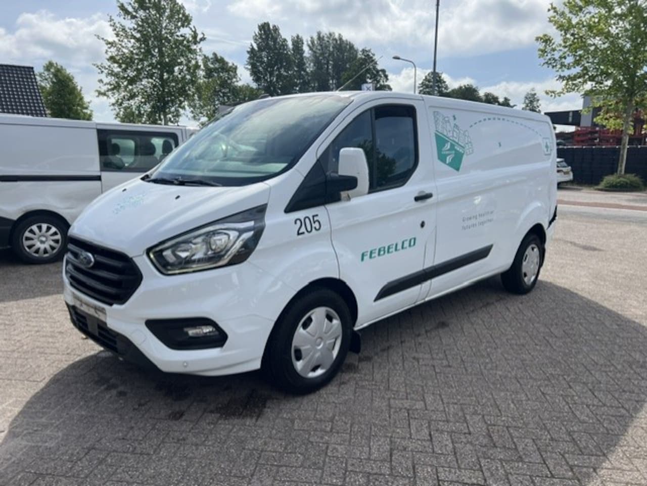 Ford Transit Custom - 300 2.0 TDCI 96KW L2H1 LANG AUTOMAAT AIRCO KLIMA EURO6 - AutoWereld.nl