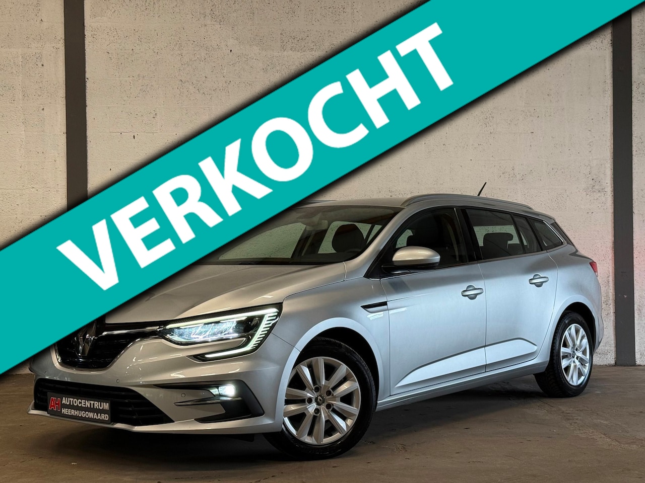 Renault Mégane Estate - 1.3 TCe Navi|Camera|Carplay|LED|Cruise|Volledig Onderhouden !! - AutoWereld.nl