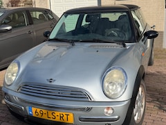 MINI 3-Deurs - 1.6 Cooper Pepper one lage km stand